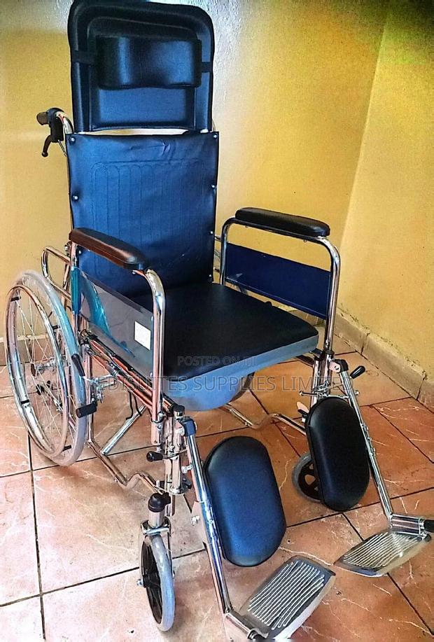 Recling* Wheelchair *With Commode