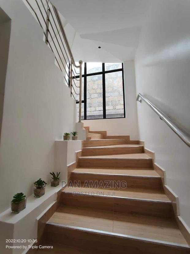 4bdrm Mansion in Kamakis for Sale - thumbnail 11