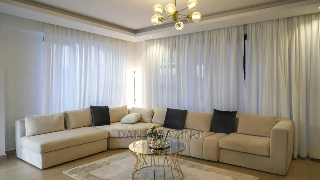 4bdrm Mansion in Kamakis for sale