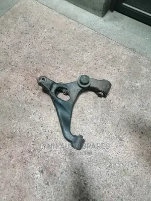 Toyota Dyna Lower Control Arm