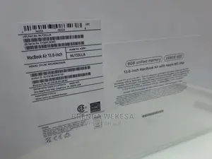 New Laptop Apple MacBook Air 8GB SSD 256GB