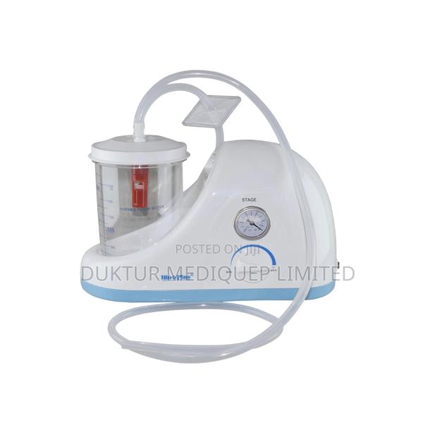 Portable Phlegm Suction Machine - main view