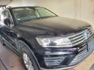 Volkswagen Touareg 2015 Black