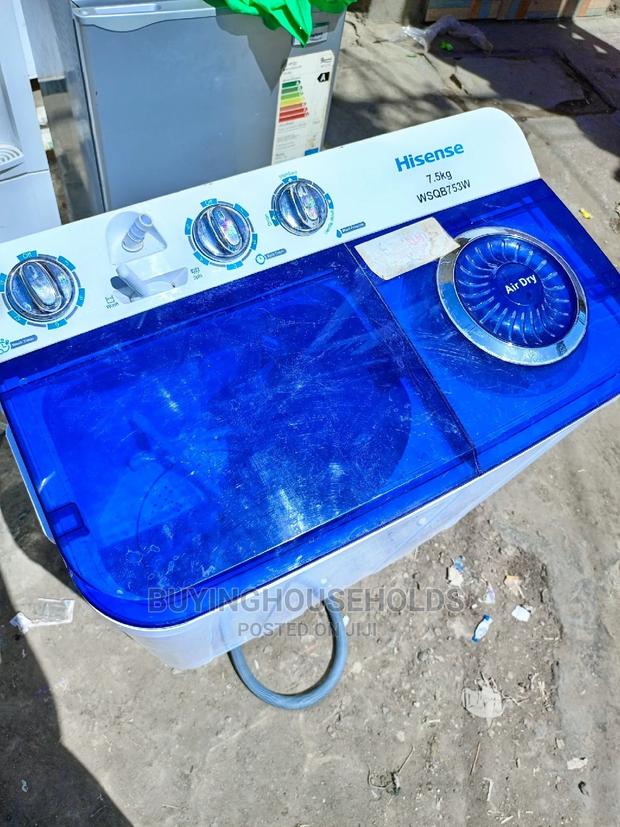 Hisense 7.5kg Top Load Washing Machine - thumbnail 2