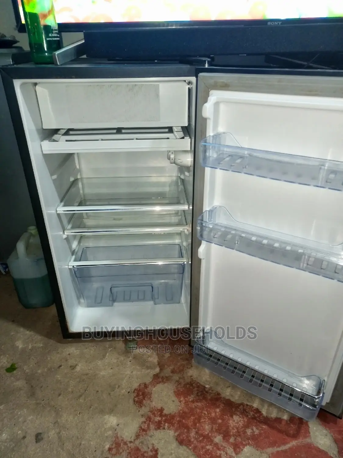 Von 90L Single Door Fridge