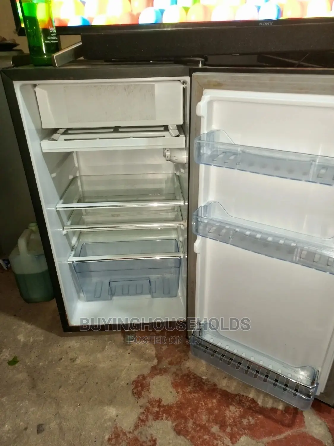 Von 90L Single Door Fridge