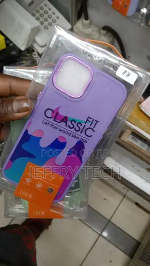 Classic Snap Cover for Apple iPhone 14