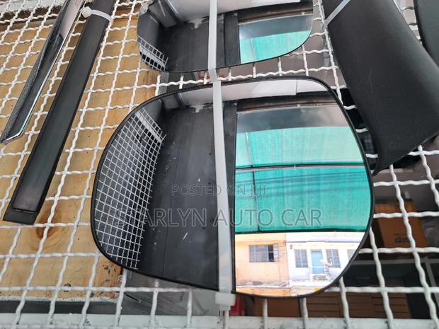 Mirror Glass Prado 150 - main view