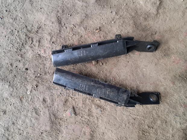 Bumper Slide Nissan Tiida