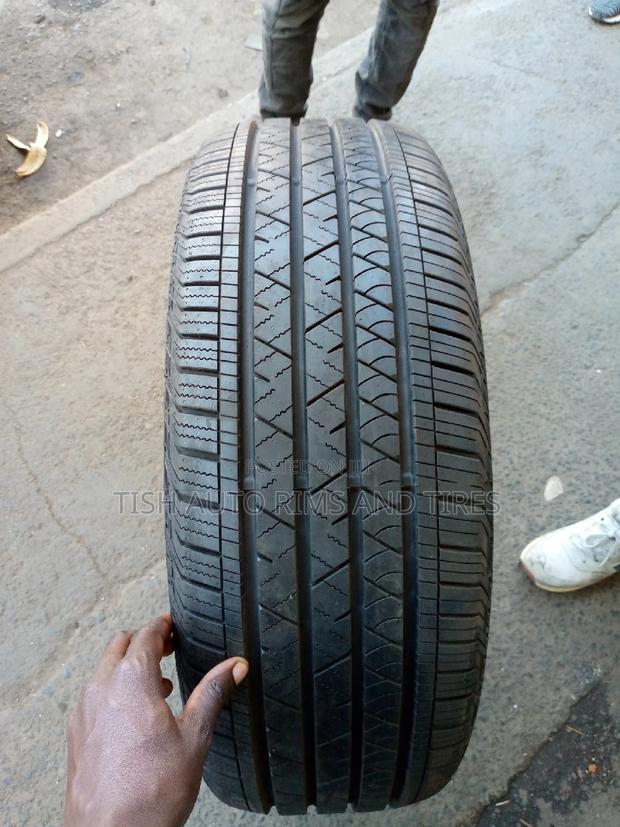 235/55r19 Continental - main view