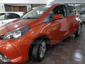 Toyota Vitz 2016 Red