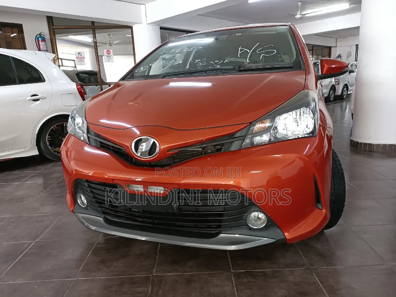 Toyota Vitz 2016 Red
