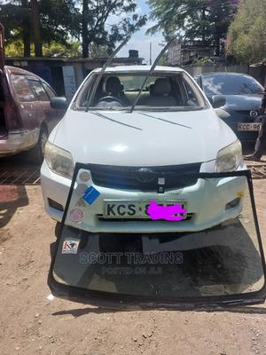 Toyota Axio 2010 Front Windscreen - main view