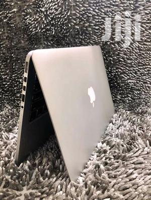Laptop Apple MacBook Pro 4GB Intel Core i5 HDD 500GB