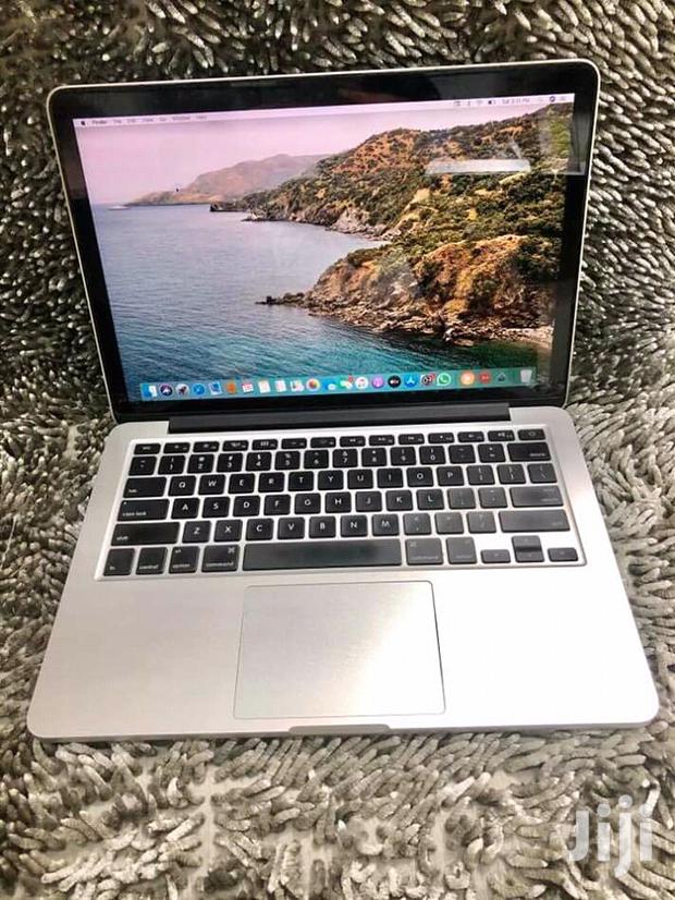 Laptop Apple MacBook Pro 4GB Intel Core i5 HDD 500GB