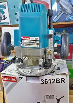 Makita 1600w Electric Wood Router