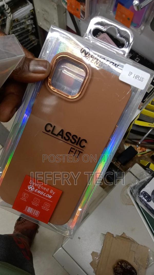 iPhone 14 Plus Classic Fit Brown Case - thumbnail 2