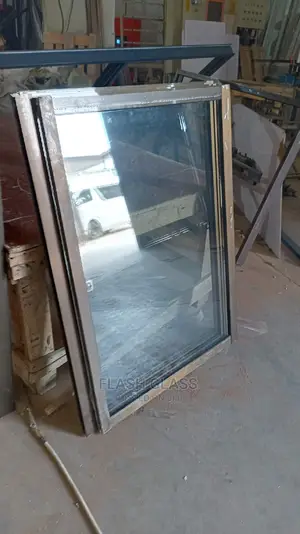 Customized Aluminium Windows Champagne