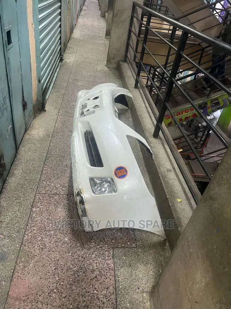 Toyota Crown Front Bumper Royal Saloon 2010/2012