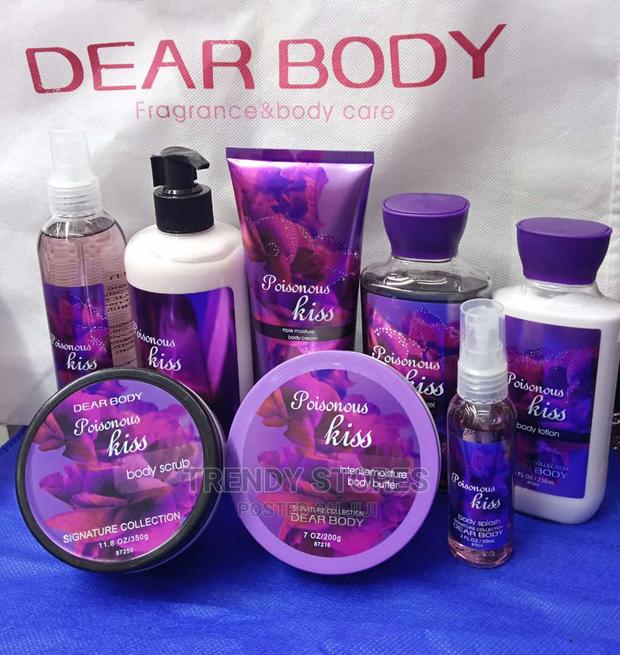 Poisonous Kiss Premium Set - main view