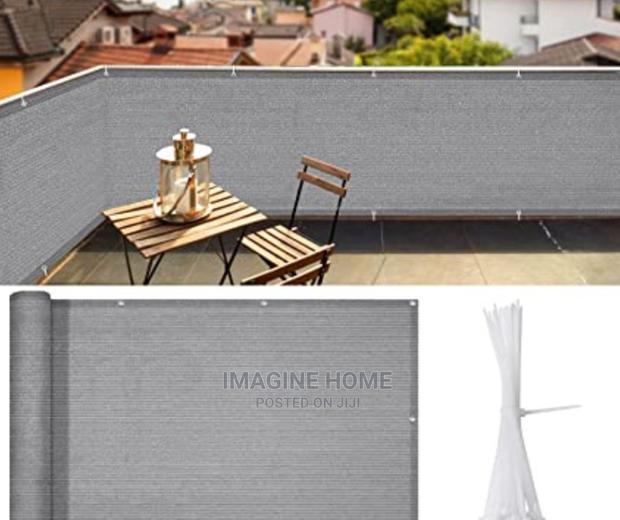 Balcony Privacy Shield/Dust Trap
