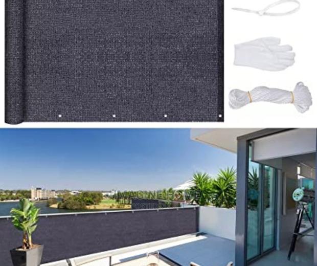 Balcony Privacy Shield/Dust Trap