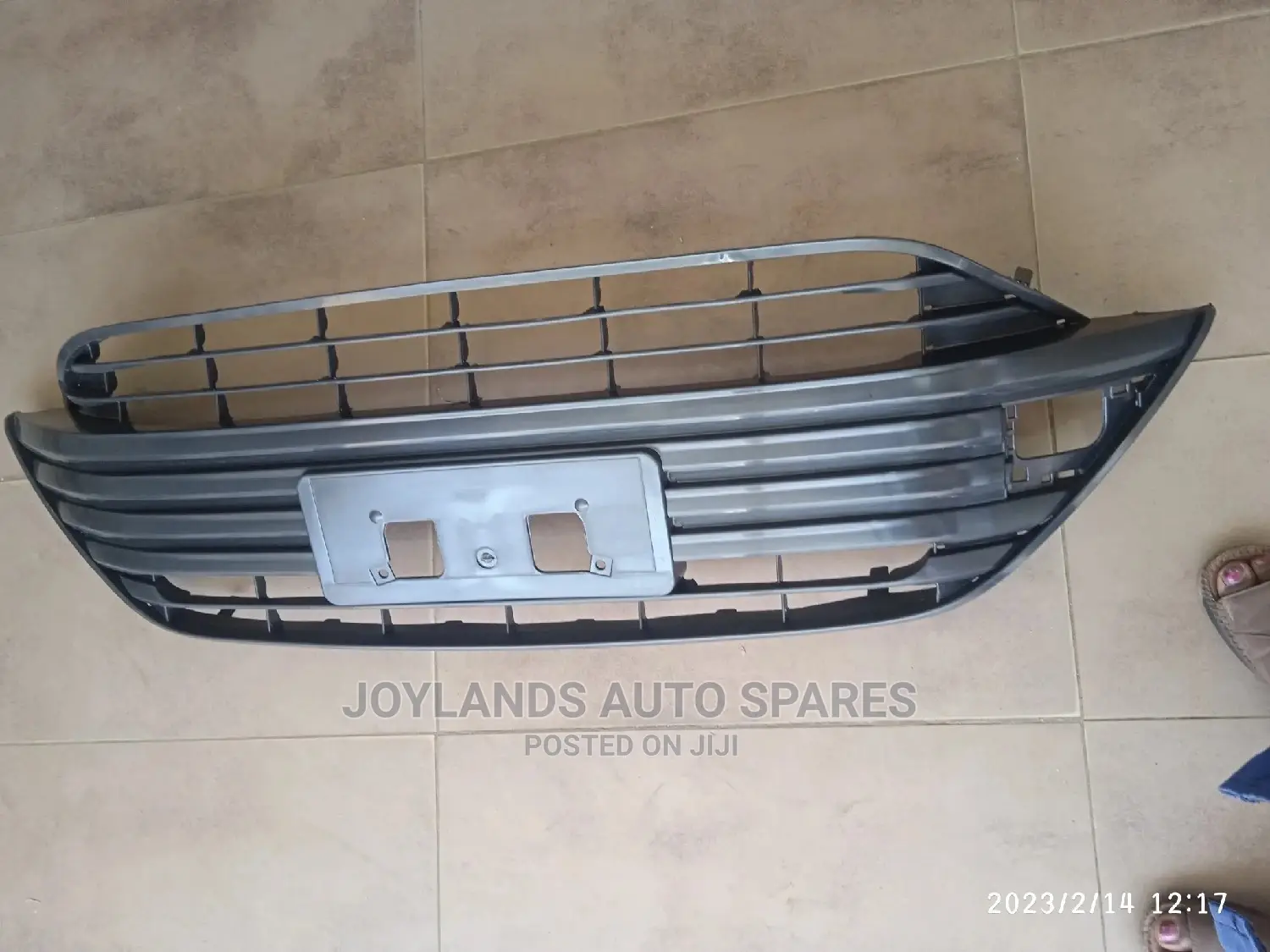 Grille Axio/Fielder 165
