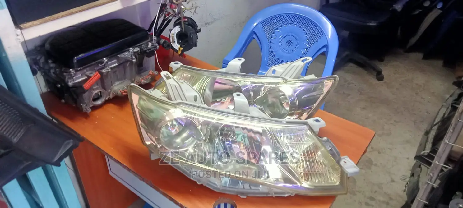 Allion 260 Both Headlights
