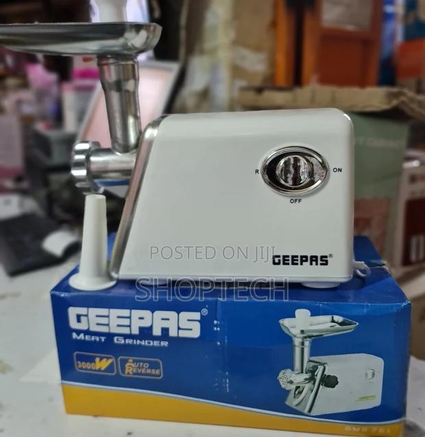 Geepas Meat Grinder - main view