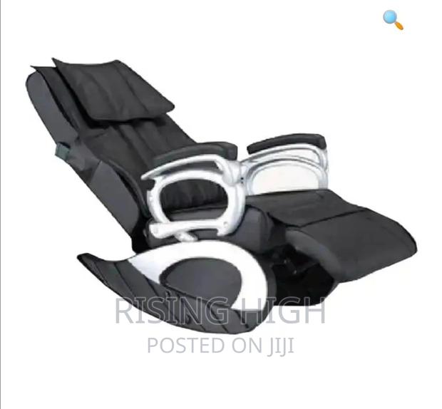 Professional Massage Durable Leather Chair.