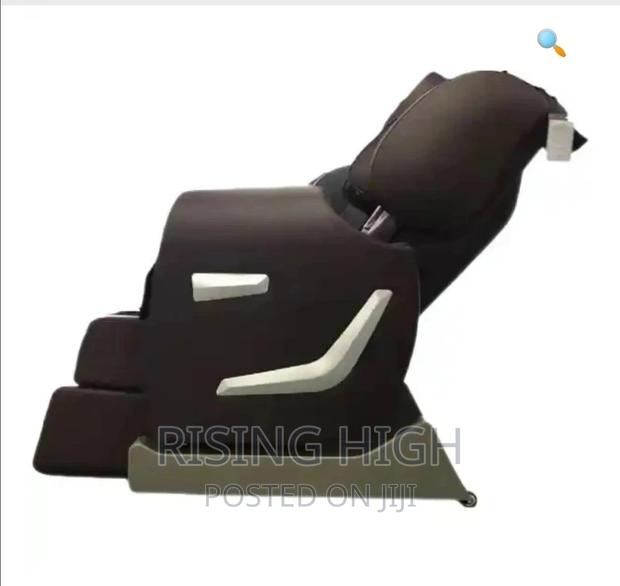 Professional Massage Chair. - main view