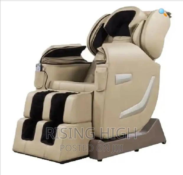 Professional Massage Chair. - thumbnail 3