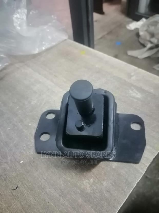 Toyota Rush Engine Mounting - thumbnail 2