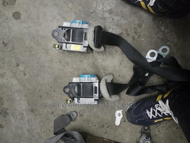 Axio 2013 Seat Belts. - thumbnail 2