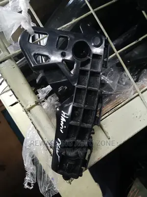 Harrier 2015 Bumper Blacket