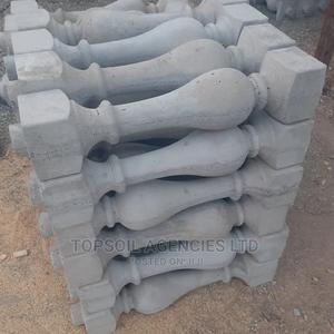 Concrete Spindles/Baluster /Balcony Spindles/Mould - thumbnail 2