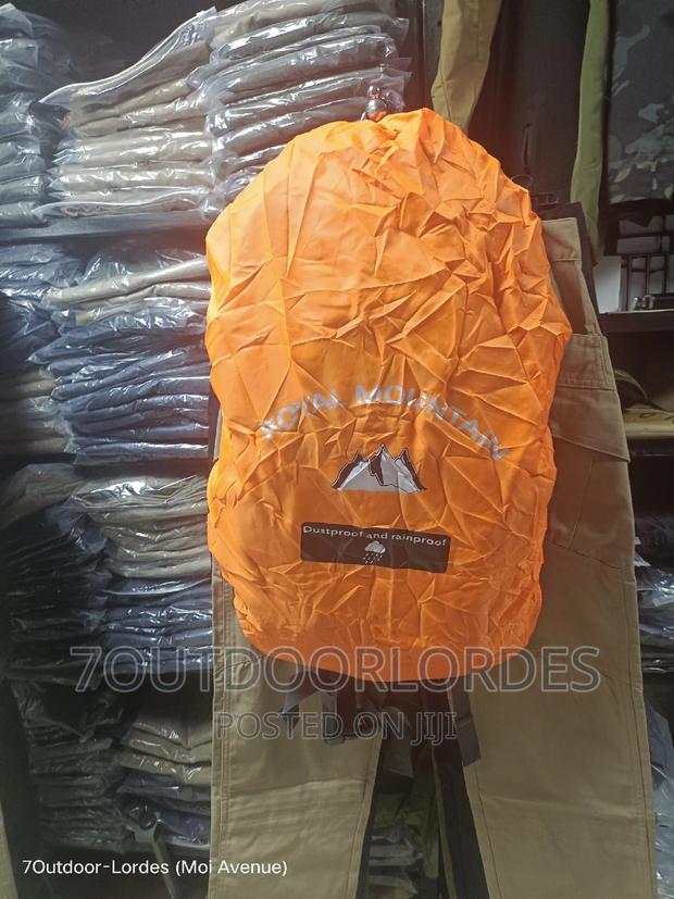 Hiking Bag 50litres Black - thumbnail 2