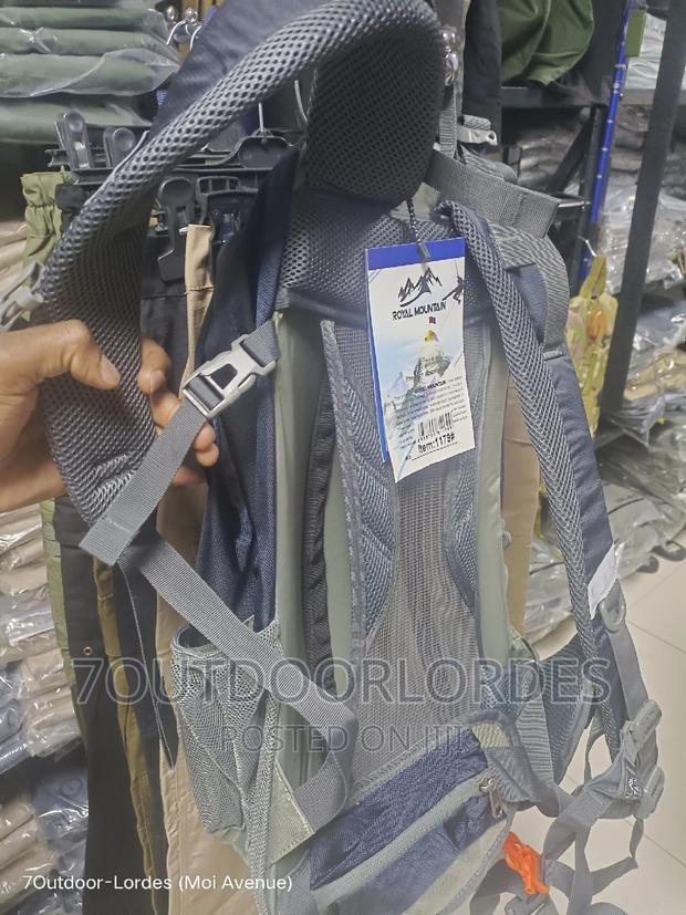 Hiking Bag 50litres Black - thumbnail 5