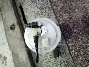 Nissan Note 2013 Fuel Pump.