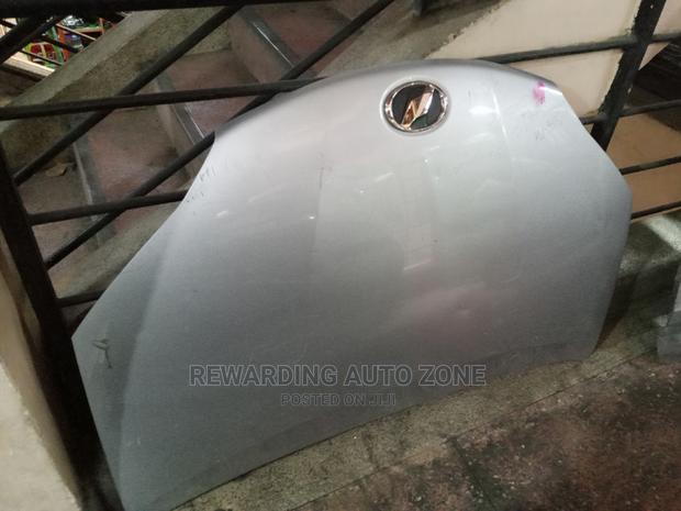 Toyota Wish 2011 Bonnet.