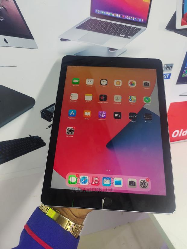 Apple iPad Air 16 GB Silver - thumbnail 2