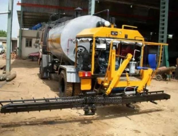 Bitumen Distributor - thumbnail 3