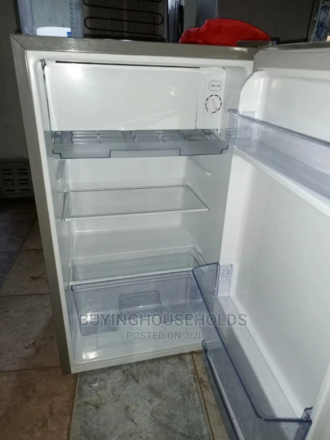 Hisense 90L Fridge