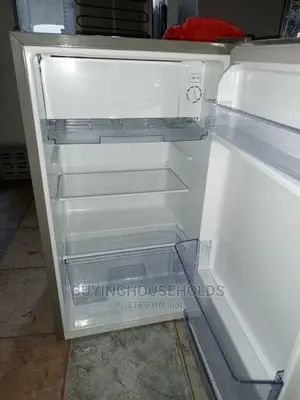 Hisense 90L Fridge