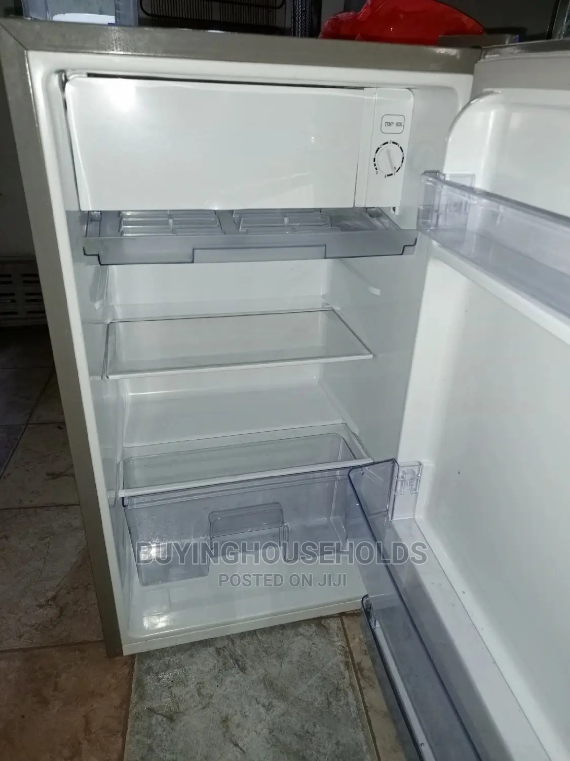 Hisense 90L Fridge