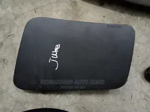 Nissan Juke Passenger Airbag.
