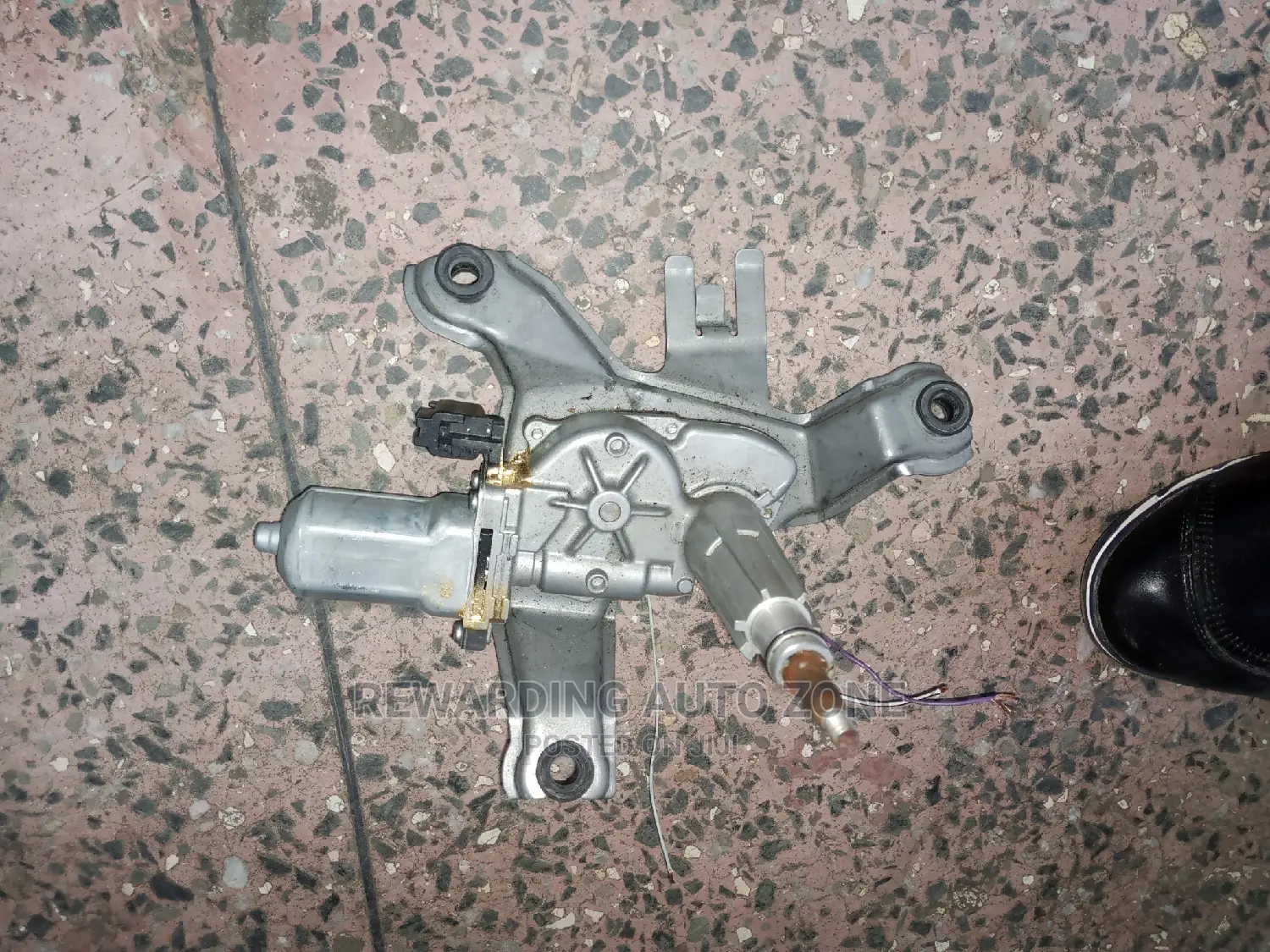 Premio 260 Rear Wiper Motor.