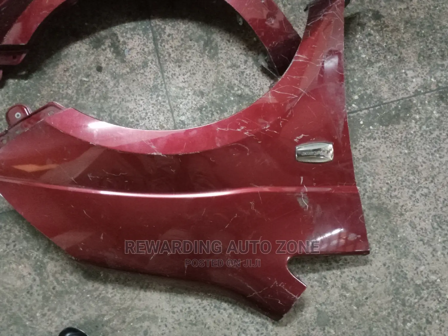 Toyota Isis Wings(Fenders).