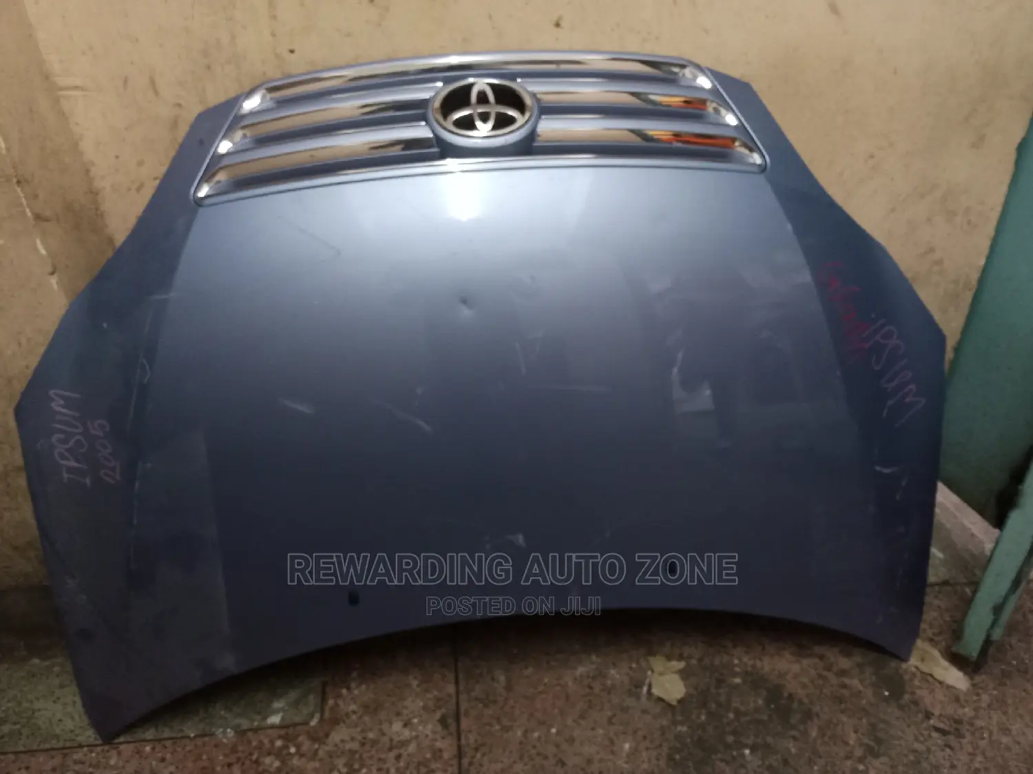 Toyota Ipsum Bonnet Lid.2005 Model.