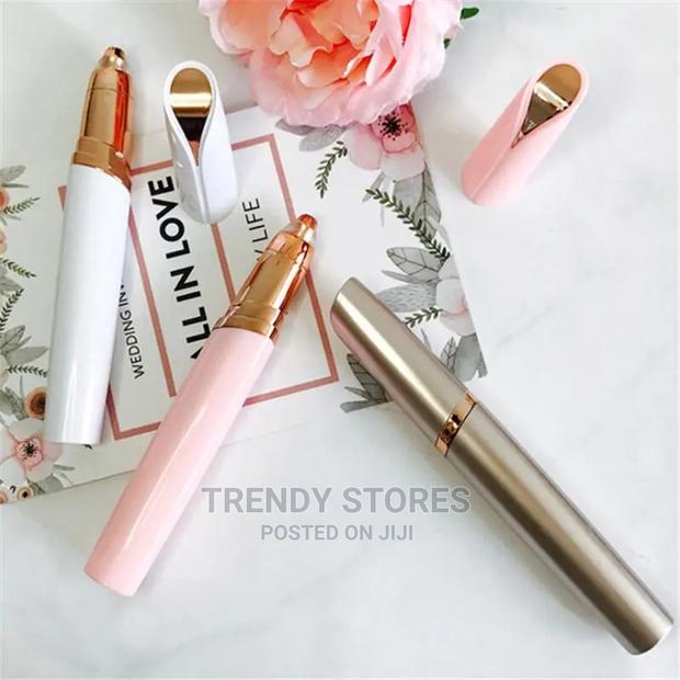 USB Electric Eyebrow Trimmer - main view